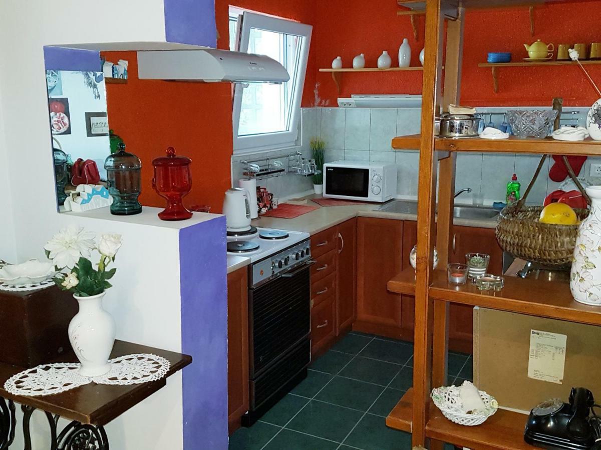 Apartman Kristin Podaca Exteriör bild