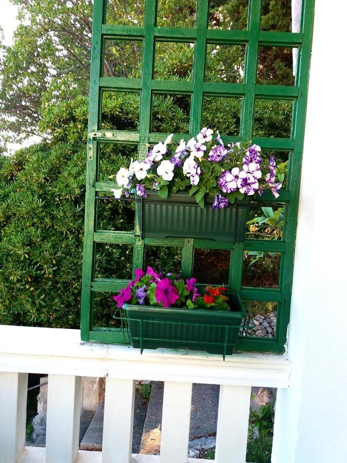 Apartman Kristin Podaca Exteriör bild
