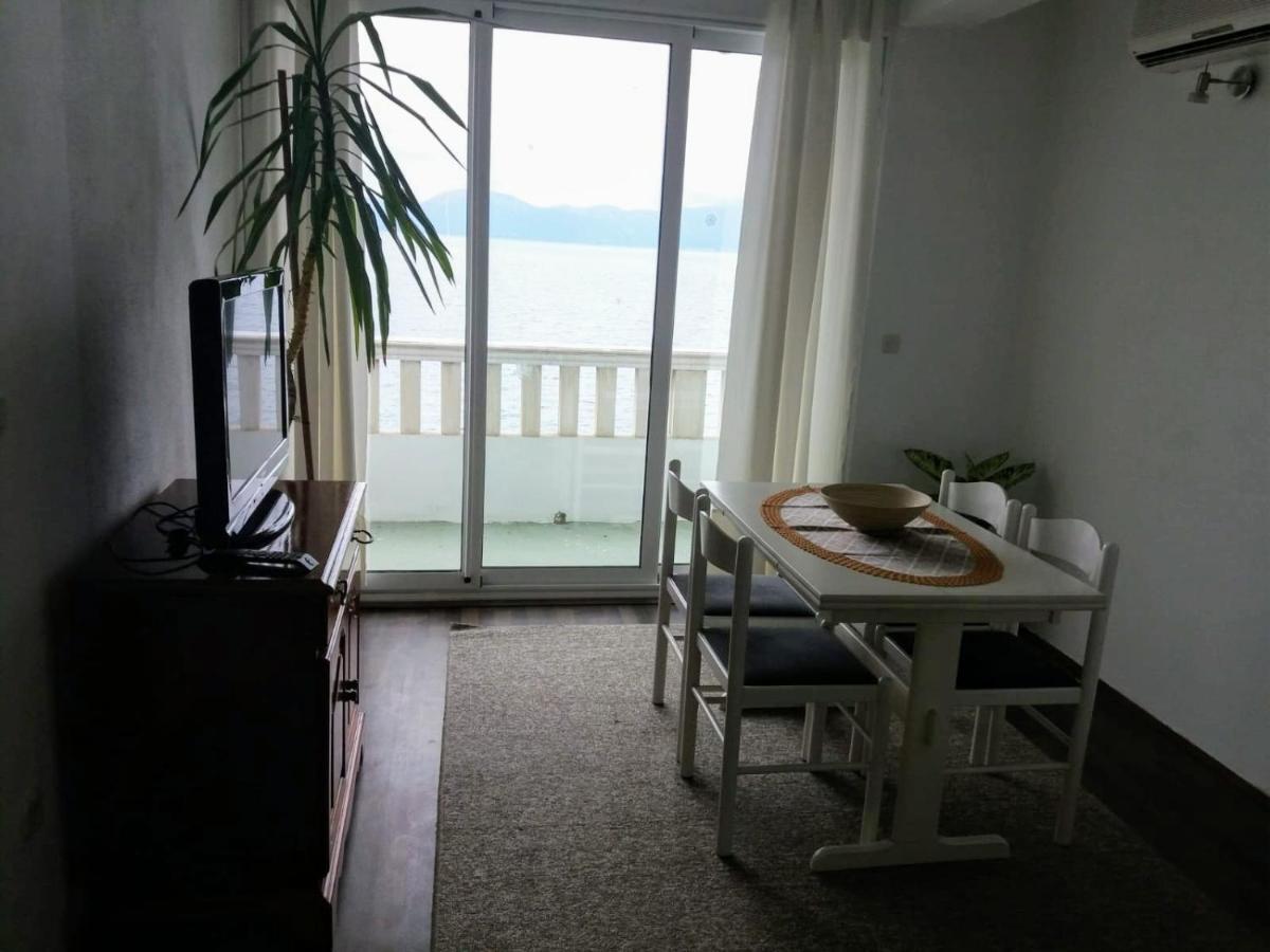 Apartman Kristin Podaca Exteriör bild